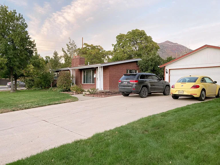 3915 S 3120 E — Photo 18