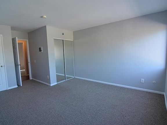 3rd image of 8745 Lake Murray Blvd