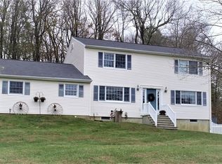 20 Cherokee Dr, Brookfield, CT 06804
