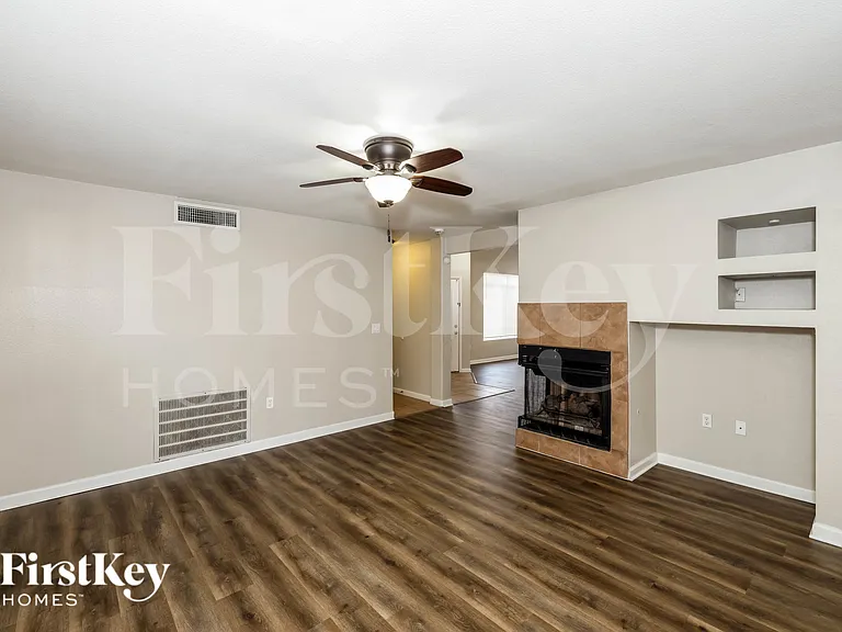 2145 Hookcross Cir — Photo 10