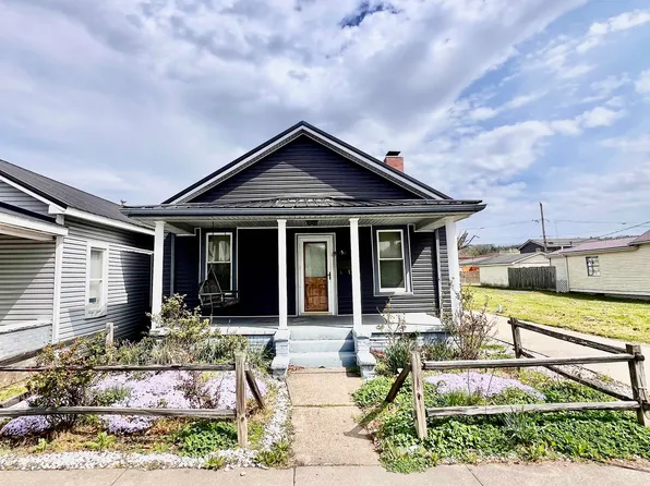 1523 Oak St, Kenova, WV 25530