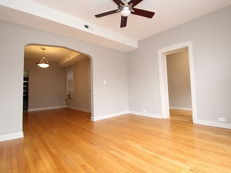 2538 N California Ave #2S — Photo 13