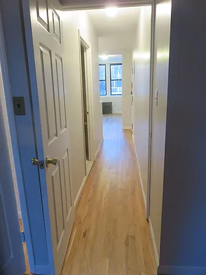 Rented by Space Real Estate | media 6