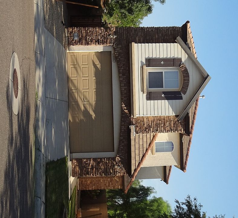 1st image of 14897 W Laurel Ln