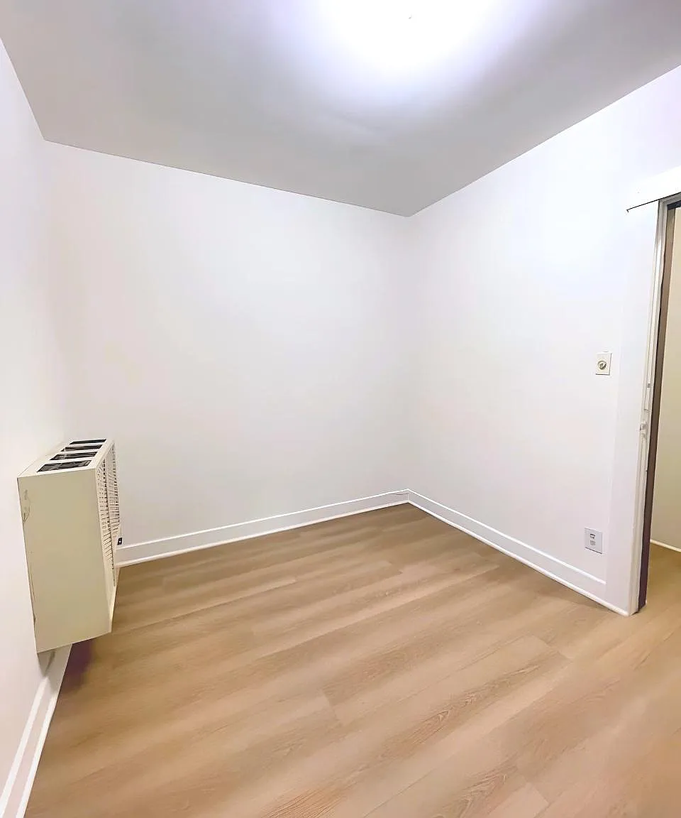 3 bed, 1150 sqft, $2,600 — Photo 3