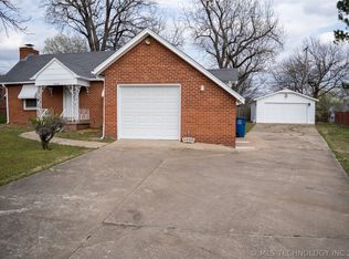 5009 S 28th West Ave, Tulsa, OK 74107