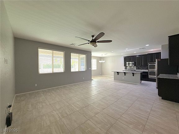 3rd image of 10139 White Mulberry Dr