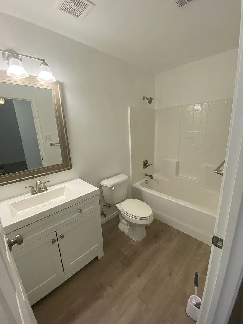 240 N Mary Jo Drive — Photo 4
