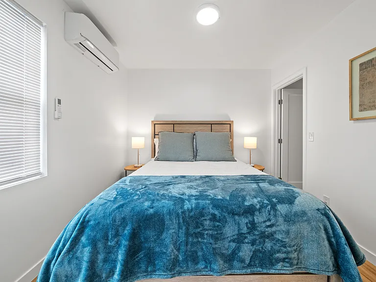 15227 Freeman Ave #1/2 — Photo 12