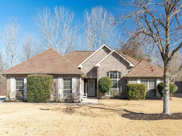 101 Hastings Ln, Maylene, AL 35114