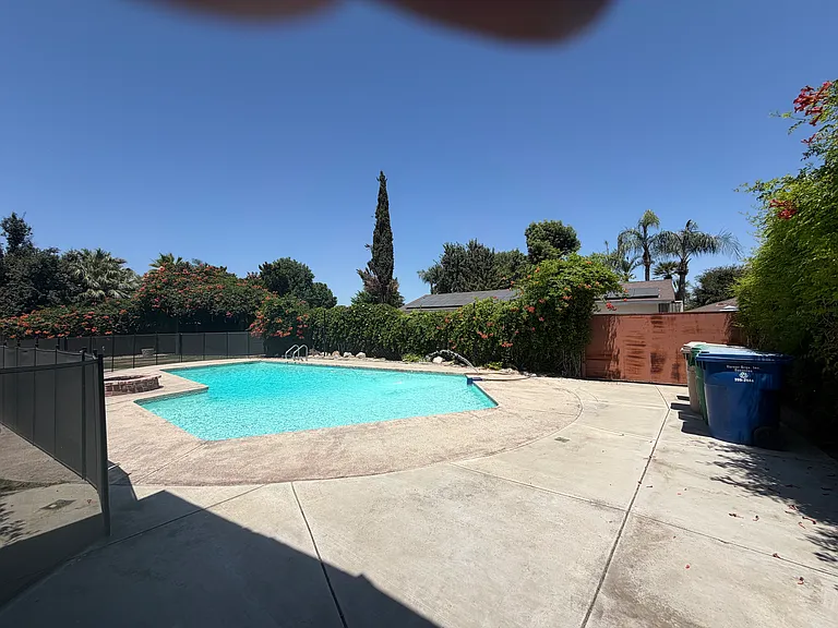 7000 Hooper Ave — Photo 24