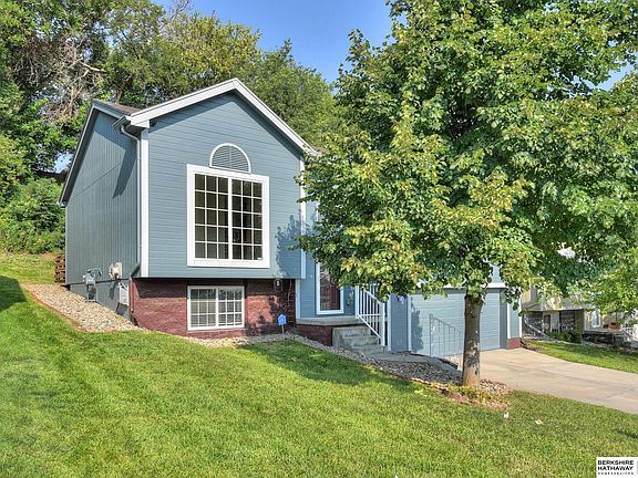 3rd image of 6708 N 149th Ave