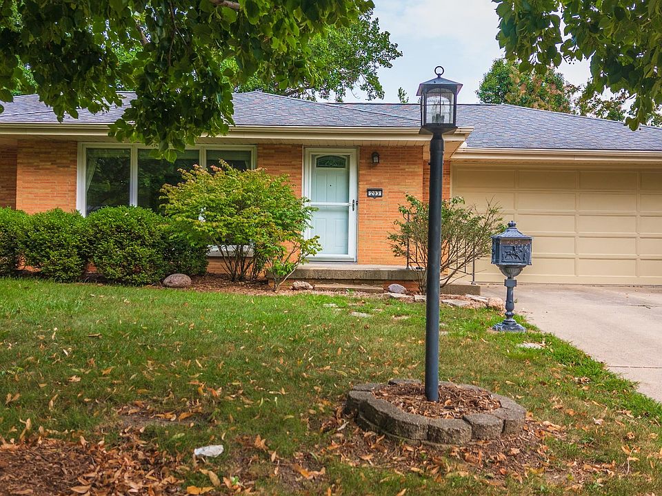 1st image of 203 Radliff Rd