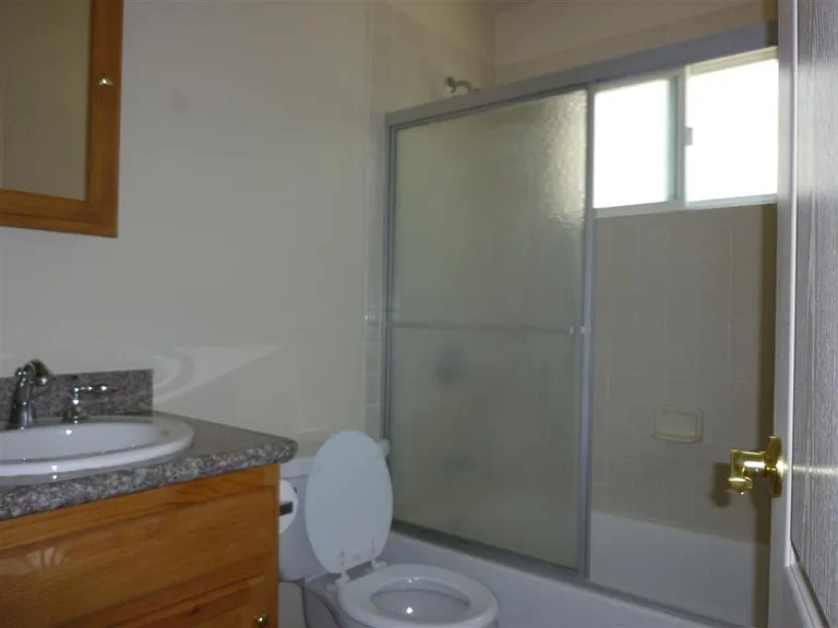 4617 Augustine St — Photo 10