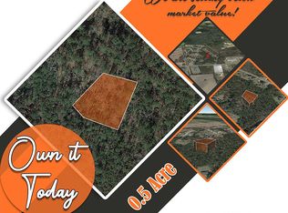 11 Robert Rd, Lake City, SC 29560