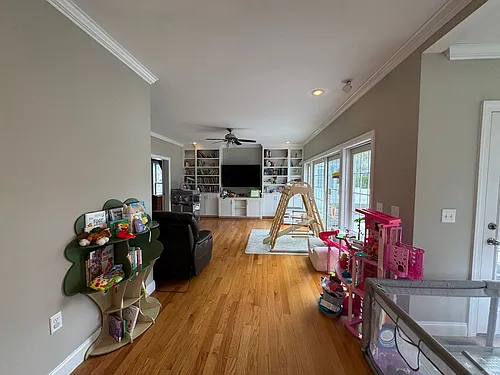 43 Canterbury Rd Photo 1