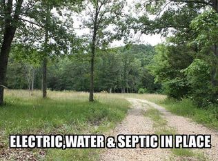 406 Hill Side Rd, De Soto, MO 63020