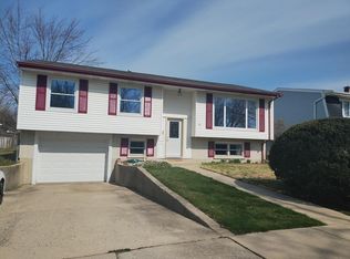 10 Willow Trl, Palatine, IL 60090