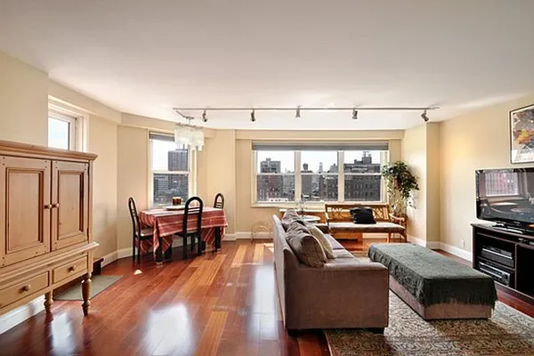 Sold by Corcoran | media 2