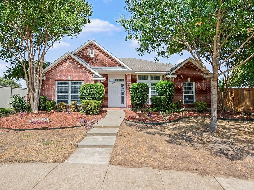 1st image of 3604 Magnolia Cir