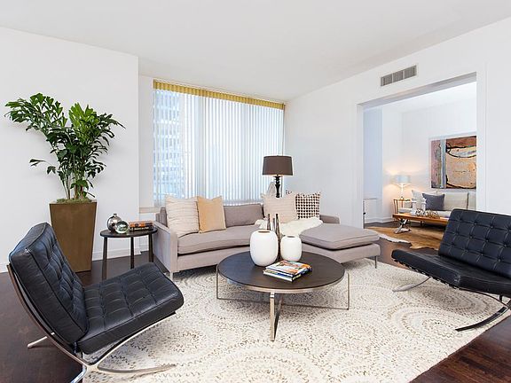 3rd image of 301 Mission St APT 30D