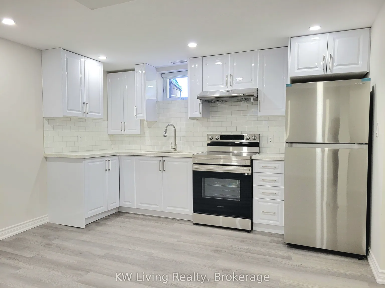 2 bed, $2,000 — Photo 4