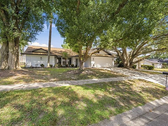 2nd image of 2721 Briarpatch Dr