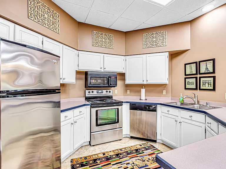 Maple Grove Apartments — Photo 13