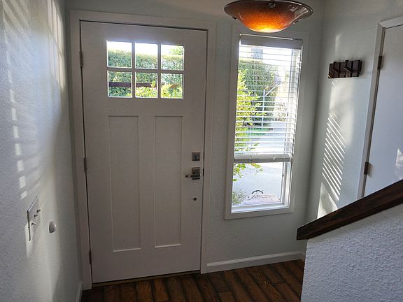2nd image of 2253 Kinsley St