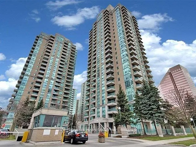 3 Pemberton Ave — Photo 2