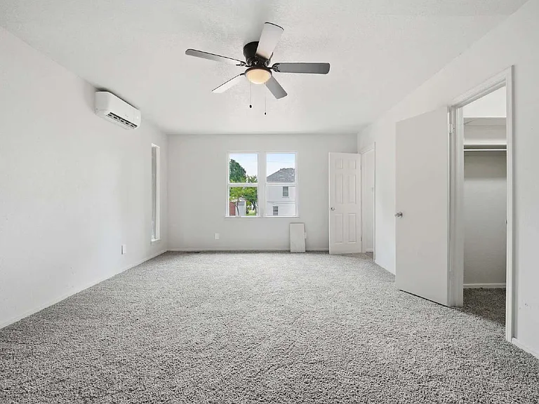 1109 S Ellison Ave — Photo 12