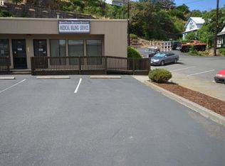 706 E 3rd St, The Dalles, OR