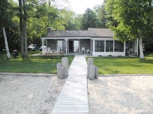 4891 Wonderland Rd, Honor, MI 49640