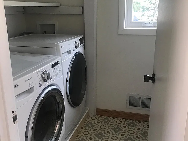 346 Harrison St #2 — Photo 13