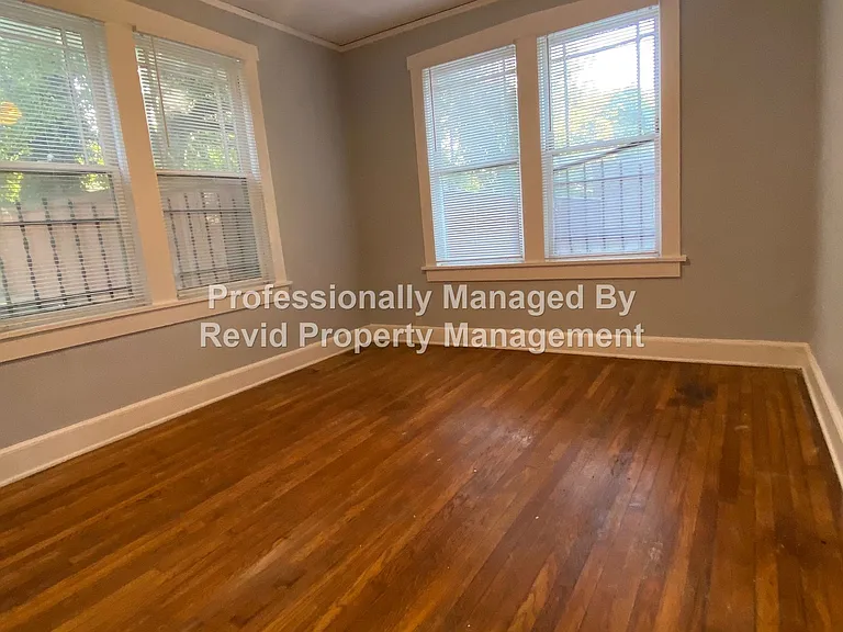 144 N Belvedere Blvd #2 — Photo 10
