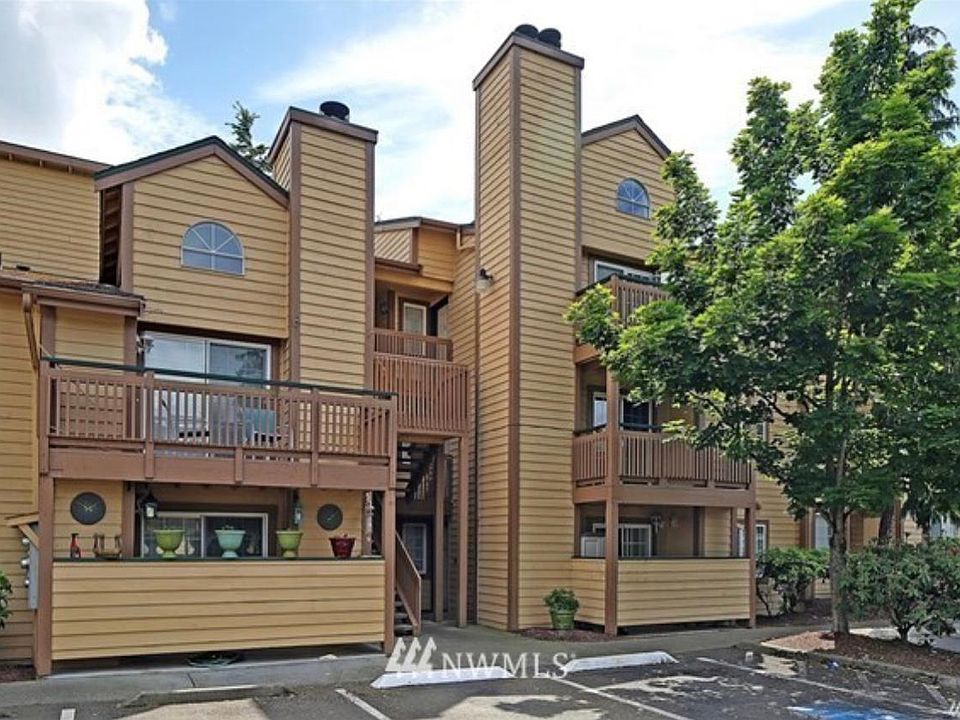 1st image of 22810 30th Ave S