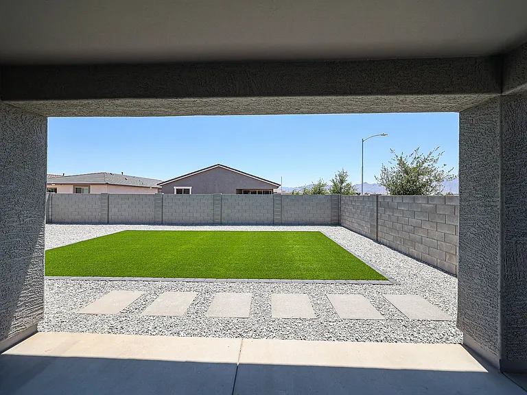 5633 W McNeil St — Photo 46