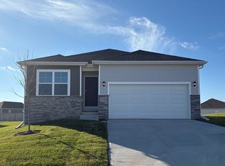 3430 Craven Dr, Coralville, IA 52241