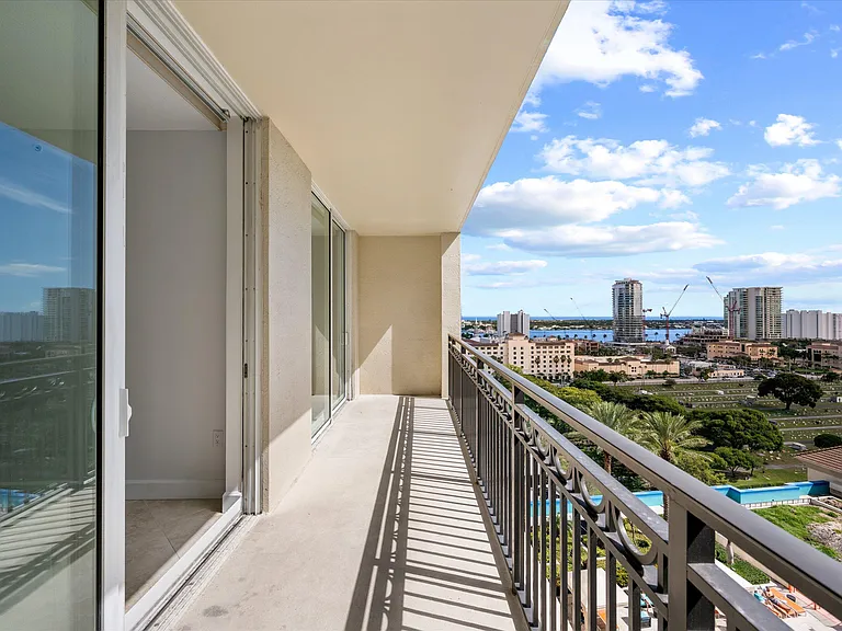 550 Okeechobee Blvd #1605 — Photo 20