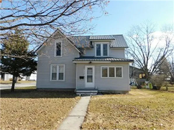234 Park Ave, Story City, IA 50248