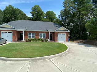 1830 Stewart St #B, Fuquay Varina, NC 27526