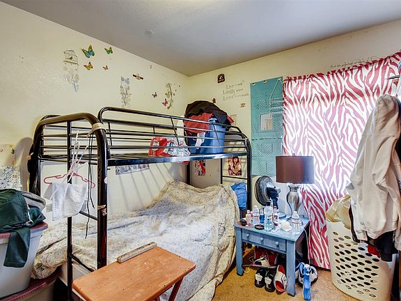 5th image of 1261 N Mollison Ave Unit C