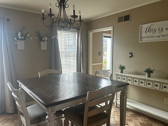 5th image of 7126 Mimosa Dr