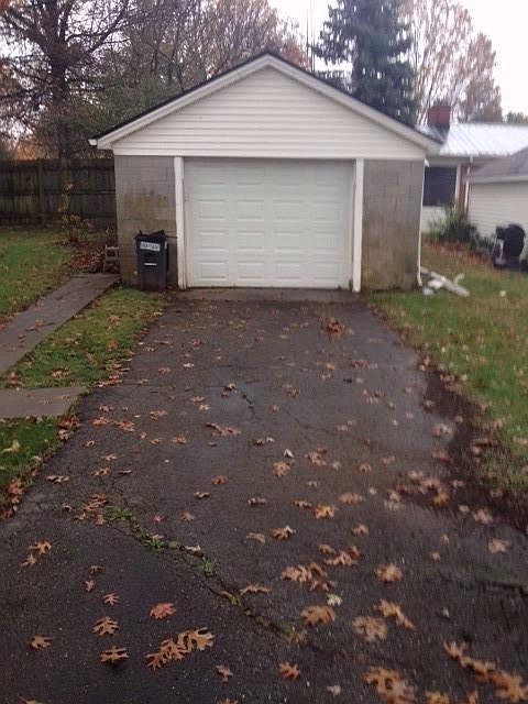 2nd image of 111 Miller Ave