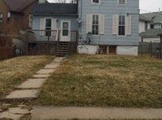 918 North Ave, Rockford, IL 61103