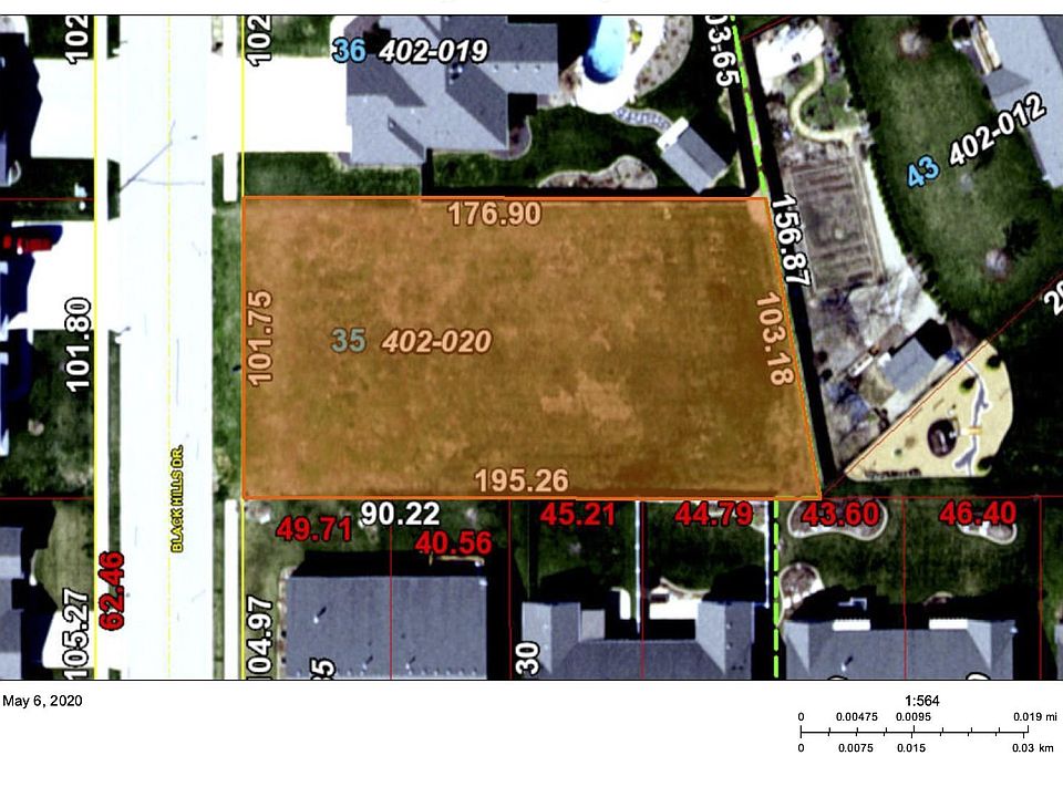 2nd image of 616 Black Hills Dr