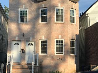 242 Sanford St, East Orange, NJ 07018