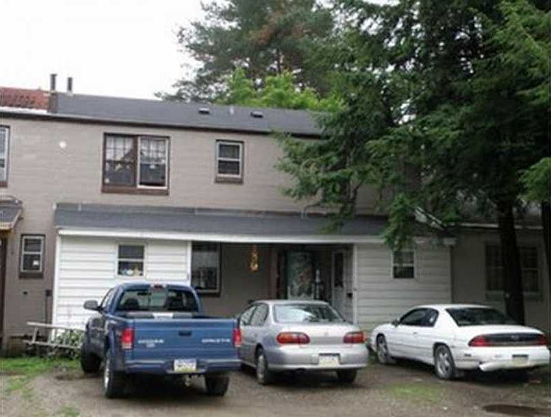 2nd image of 32 Snyder Cir