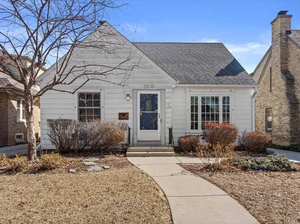 2530 North 70th STREET, Wauwatosa, WI 53213