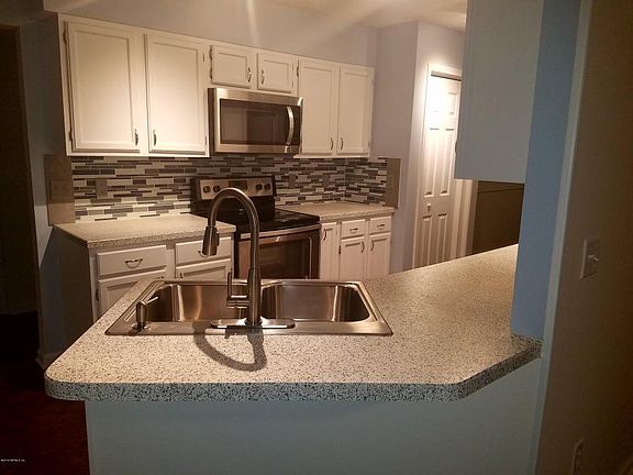 2nd image of 1568 Abe Ct